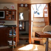 Sealine S48