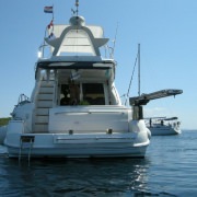Sealine F42/5