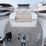 Elegance 76