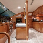 Elegance 76