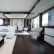 Sunseeker 95 Yacht